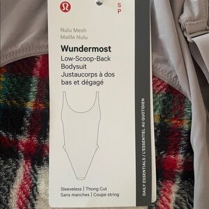 Lululemon Wundermost low scoop back bodysuit, size small